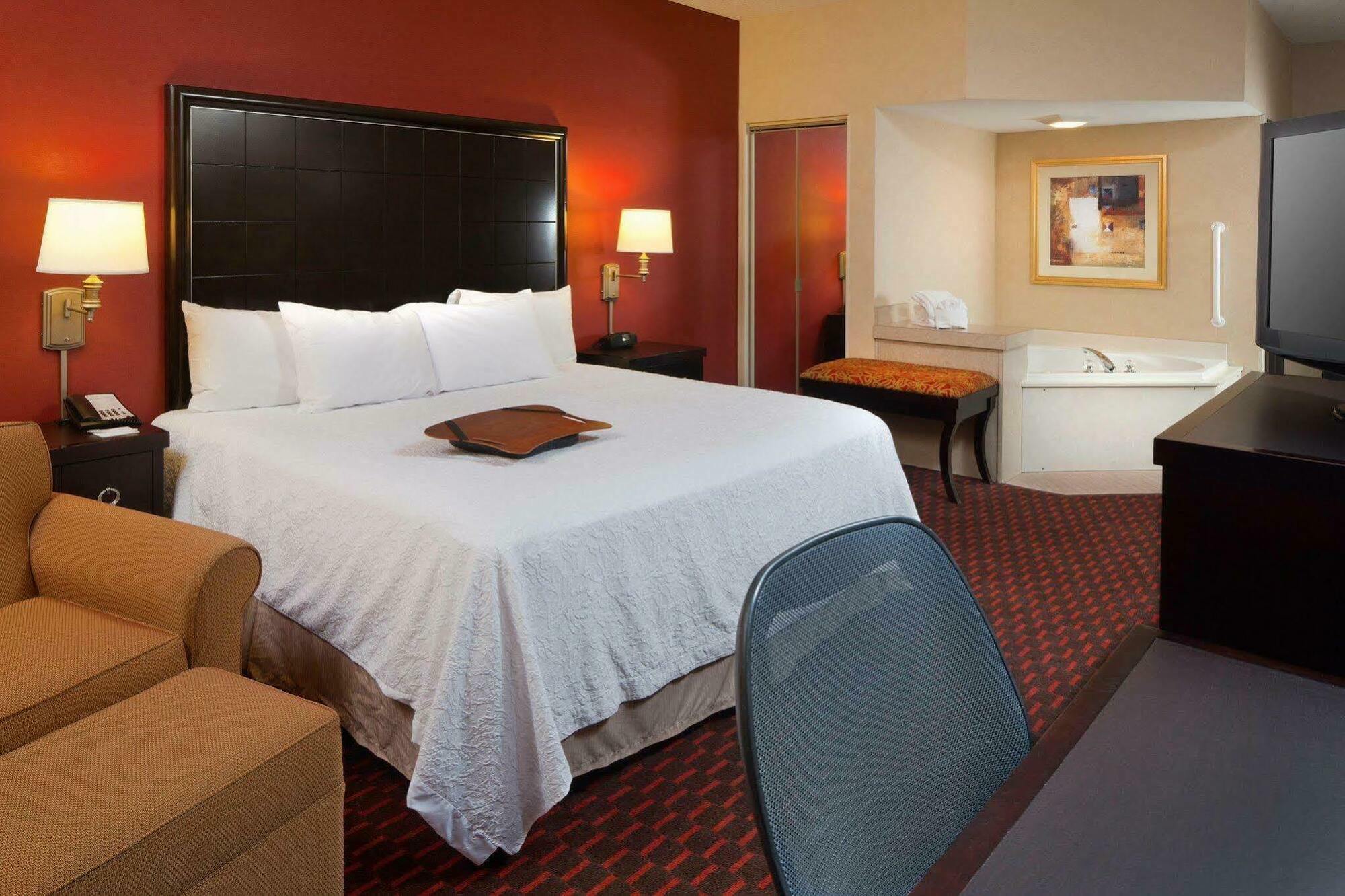 Hampton Inn Mount Pleasant Zewnętrze zdjęcie