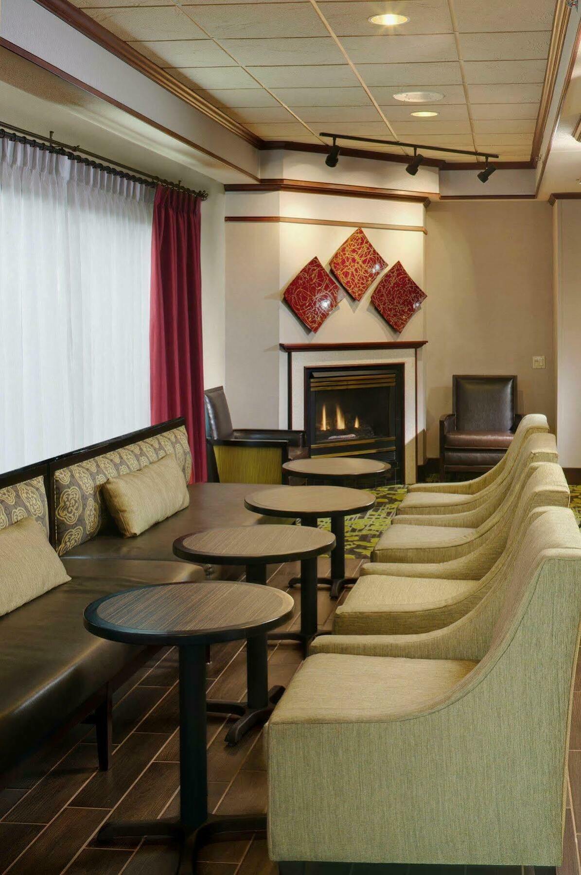 Hampton Inn Mount Pleasant Zewnętrze zdjęcie